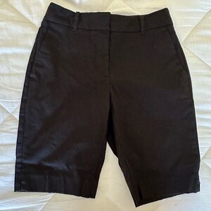 Ann Taylor shorts. Color is black. Size is 00 Petite